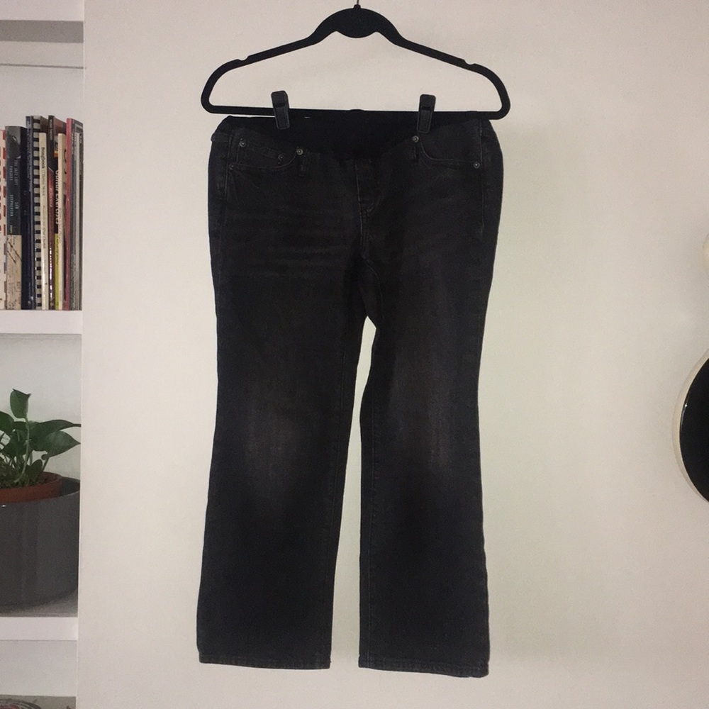 GAP Washed Black Straight Leg Crop Maternity Jeans